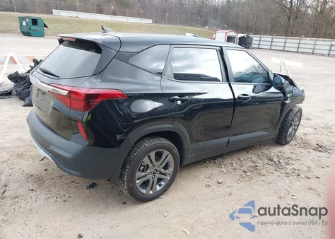 2023 Kia Seltos Lx z USA, uszkodzony, nr VIN KNDEPCAA4P7414149